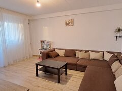 13 Septembrie, Parc Sebastian, bloc 1986, reabilitat, 61 mp, decomandat